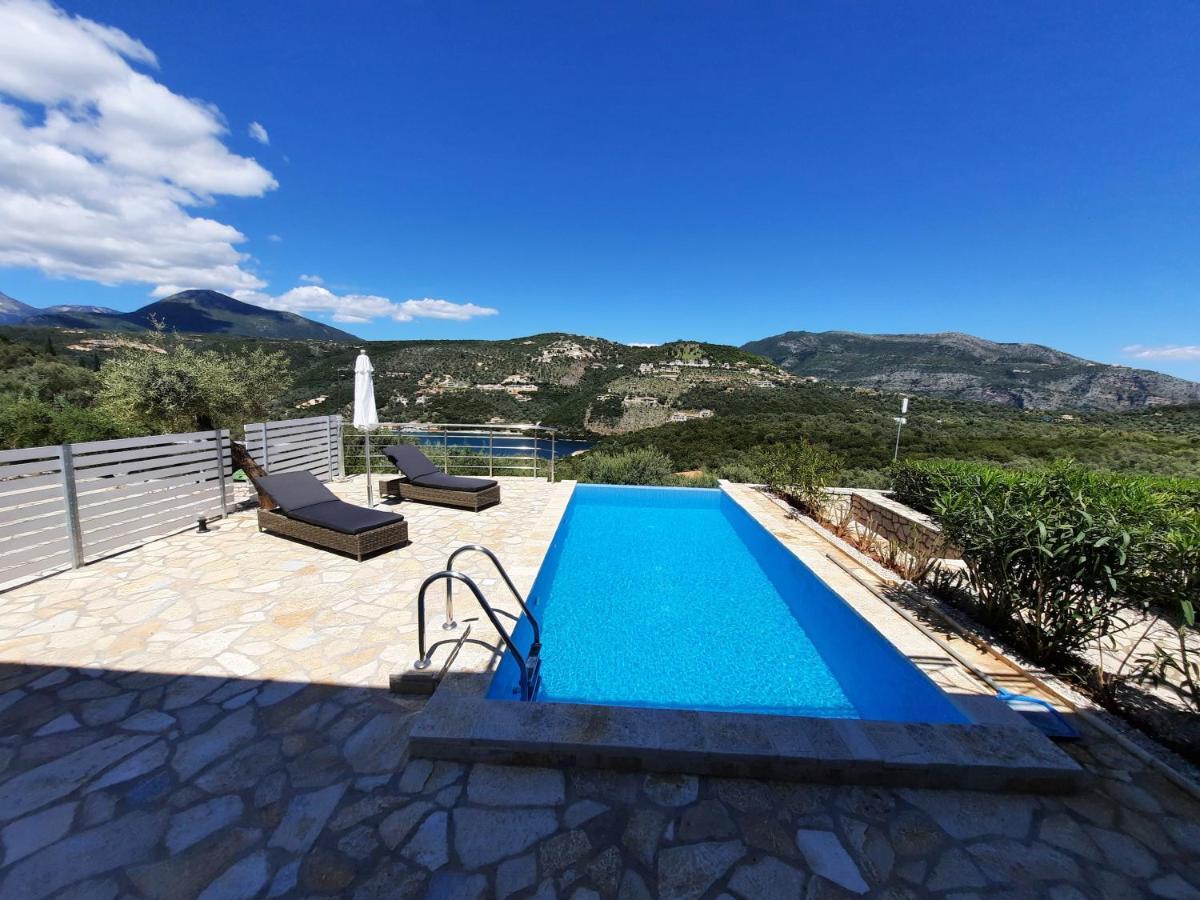 Villas Amantea- Four Villas With Big Pool And Infinity Pool Sívota Buitenkant foto